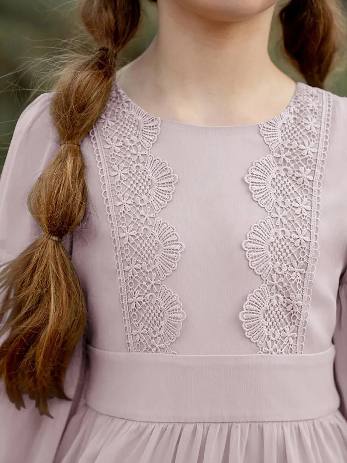 Girls Boho Dresses 3/4 Sleeve V-Back Lace Flower Crew Neck Tiered Ruffle Swing Party Maxi Dress