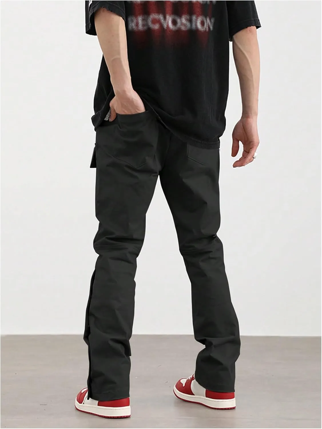 GORGLITTER Men's Stacked Jeans Baggy Sweatpants Zipper Hem Flared Cargo Pants Rivets Trousers with Pockets