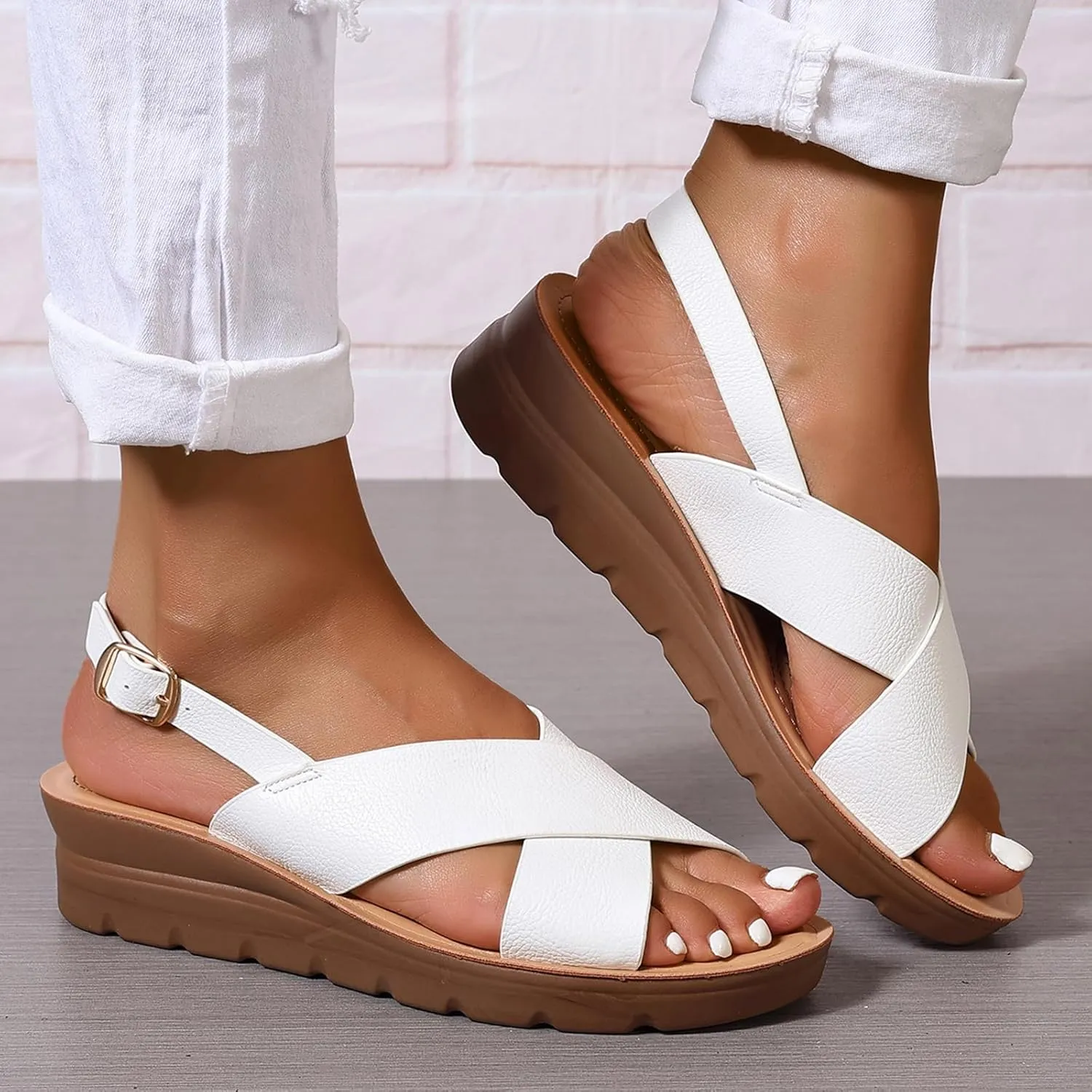 GUNIYIFS Women's Low Heel Wedge Sandals,Comfortable Casual Flatform Summer Dress Shoes Ankle Strap Buckle Beach Slide Sandals