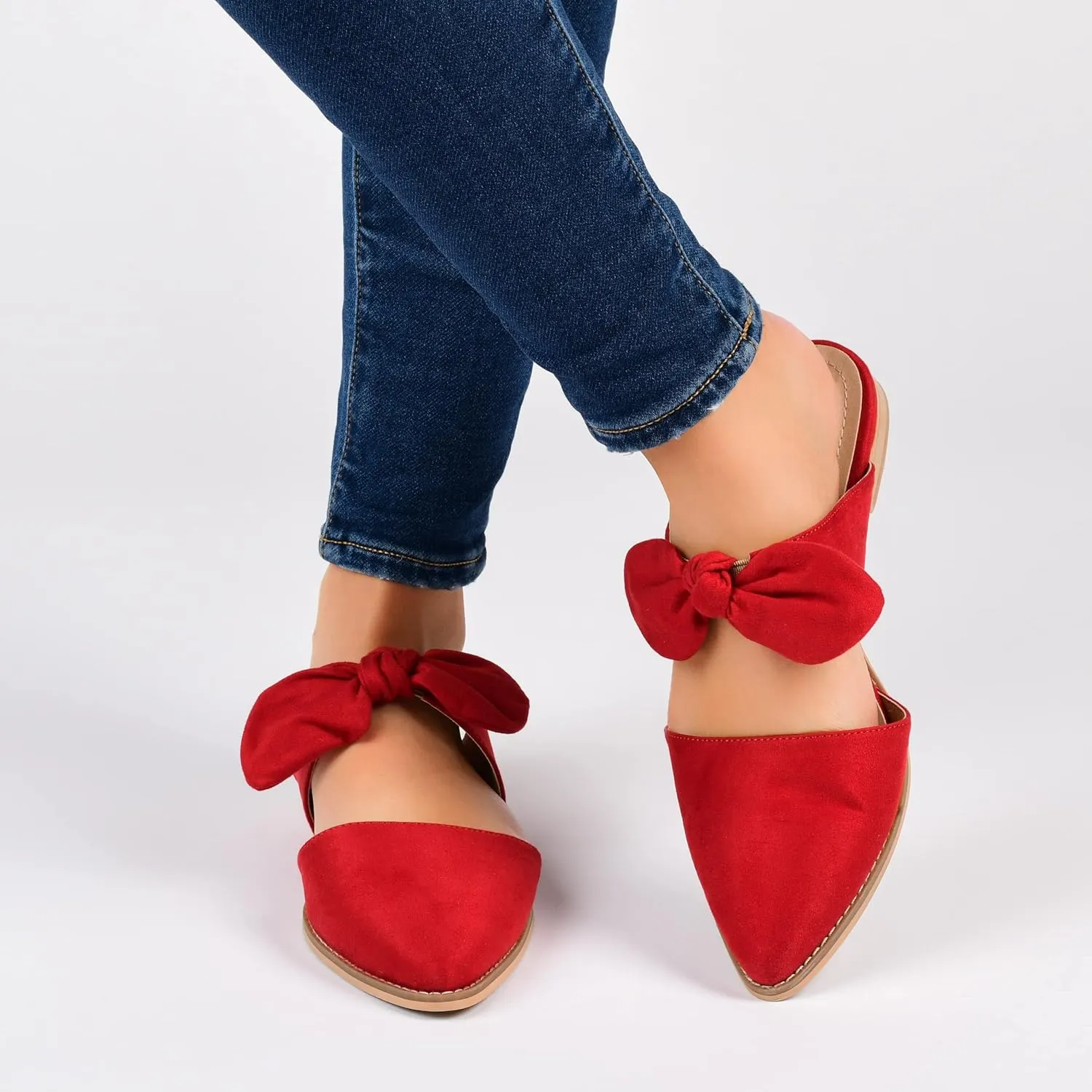 Journee Women's Telulah Mules Flats