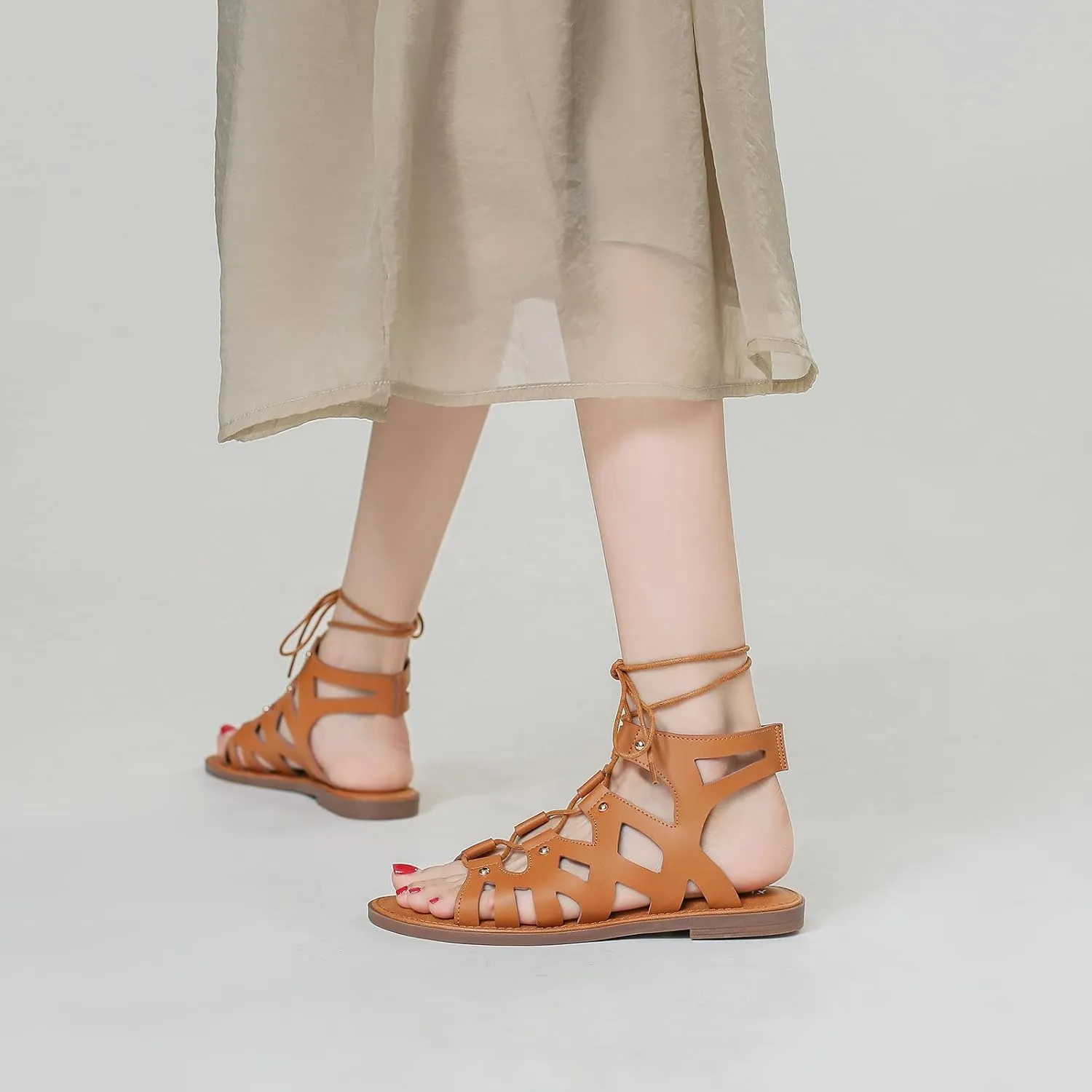 Lossarye Women's Leather Lace Up Flat Gladiator Sandals Comfortable Crisscross Non-Slip Beach Sandals Casual Dressy Roman Sandals