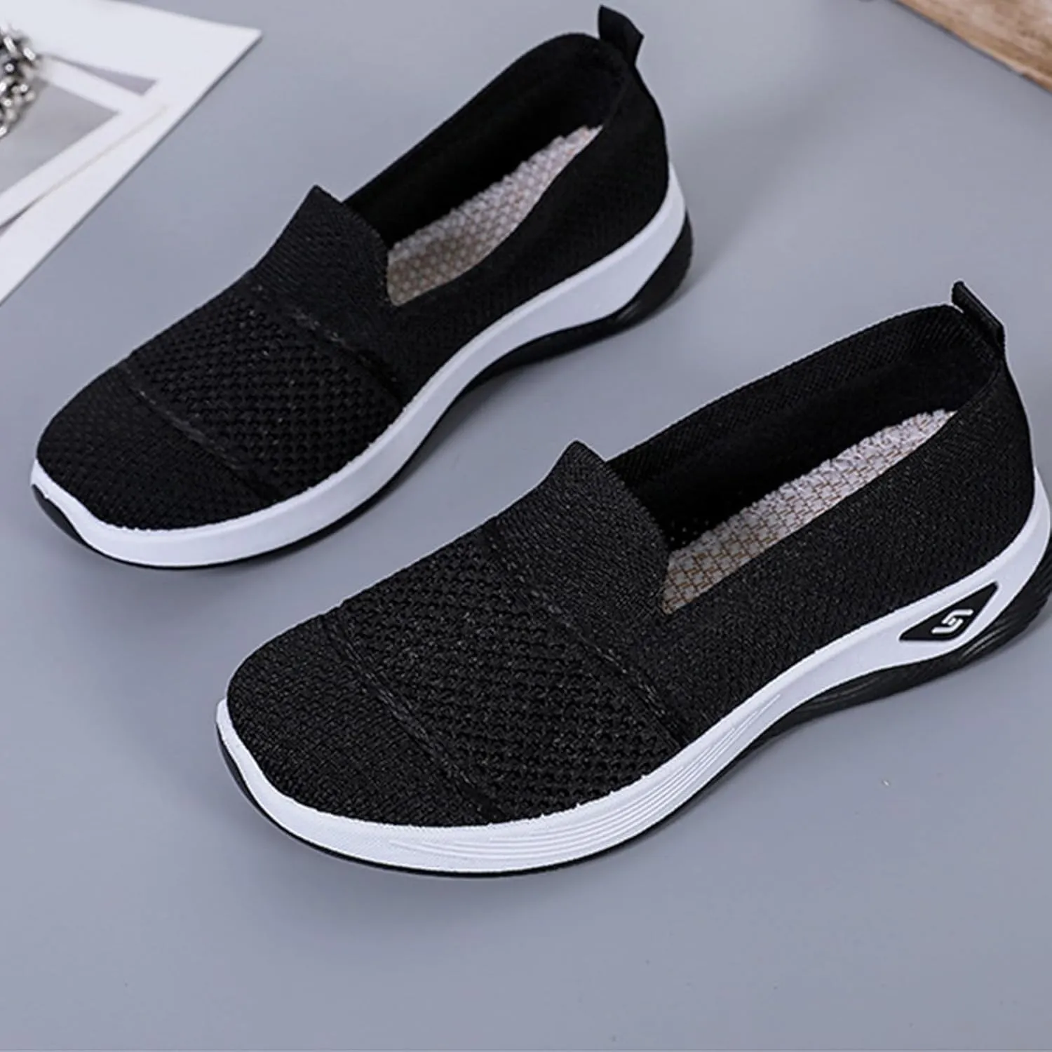 Orthopedic Breathable Slip on Shoes for Women Lightweight Arch Support Sneakers Diabetic Memory Foam Shoes Comfortable Mesh Sandals
