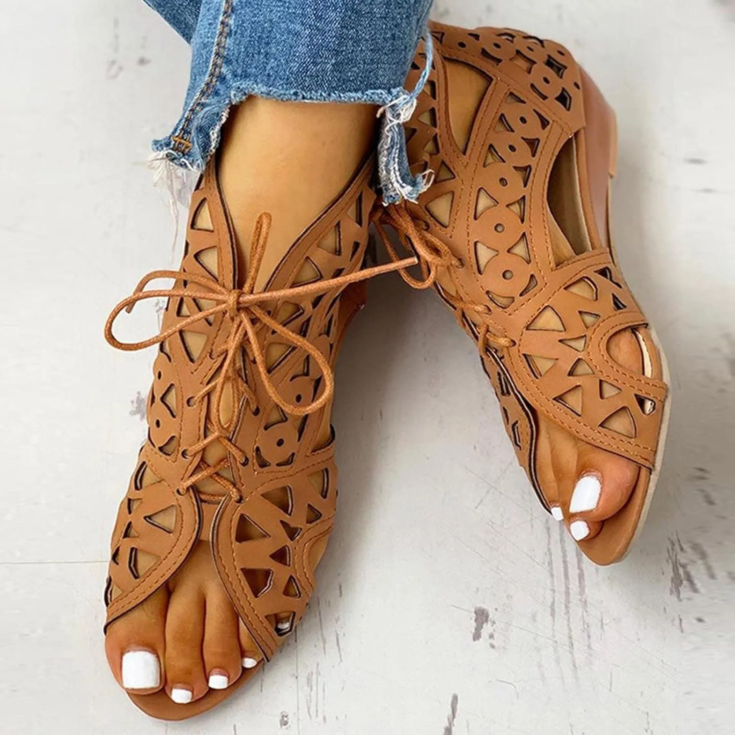 Sandals Women Dressy Summer Flat Fish Mouth Open Toe Cross Straps Lace up Hollow Slides Back Zipper Gladiator Sandals Lightweight Outdoor Ladies Shoes
