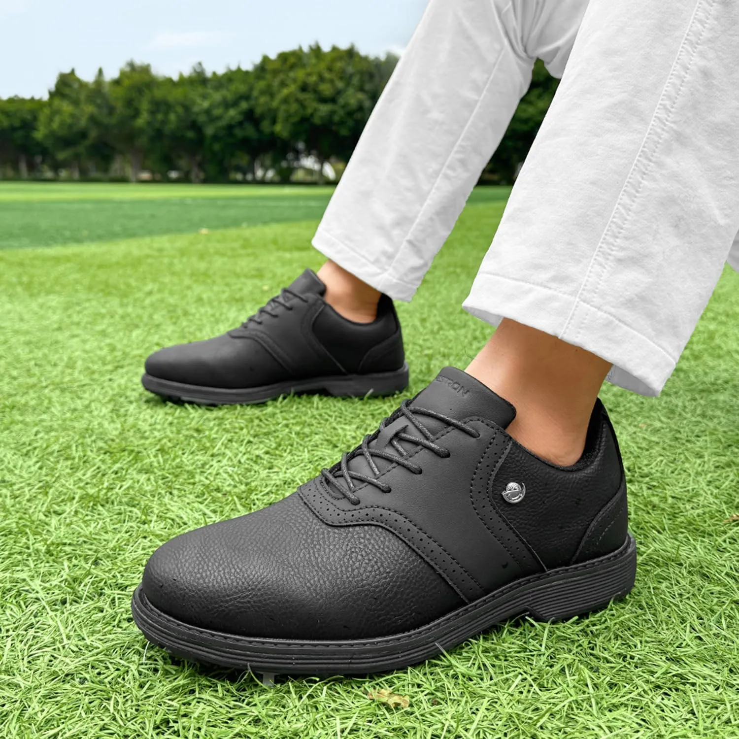 Spikes Golf Shoes Men Professional Golf Shoes Waterproof Walking Footwears for Golfers Outdoor Gym Sneakers