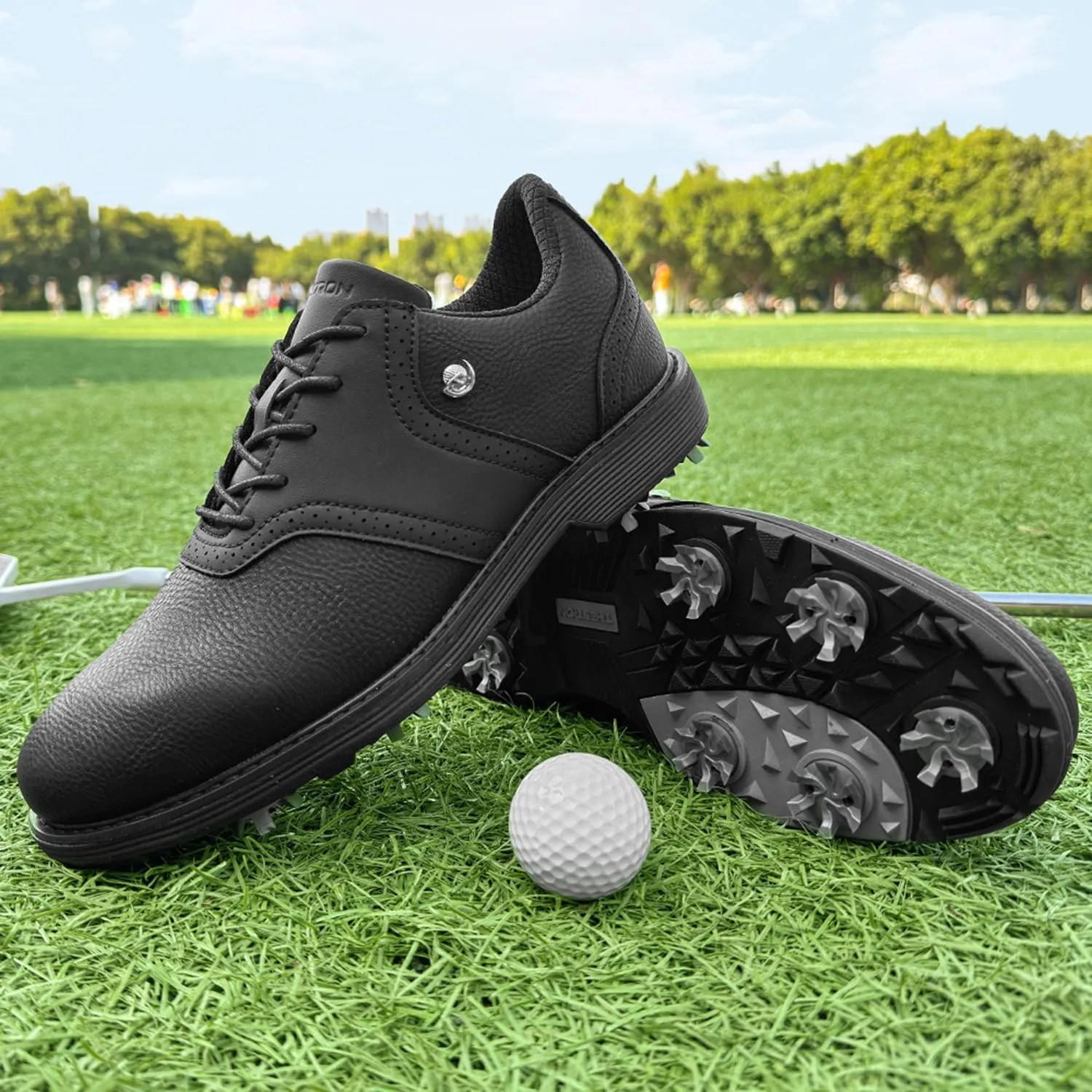 Spikes Golf Shoes Men Professional Golf Shoes Waterproof Walking Footwears for Golfers Outdoor Gym Sneakers