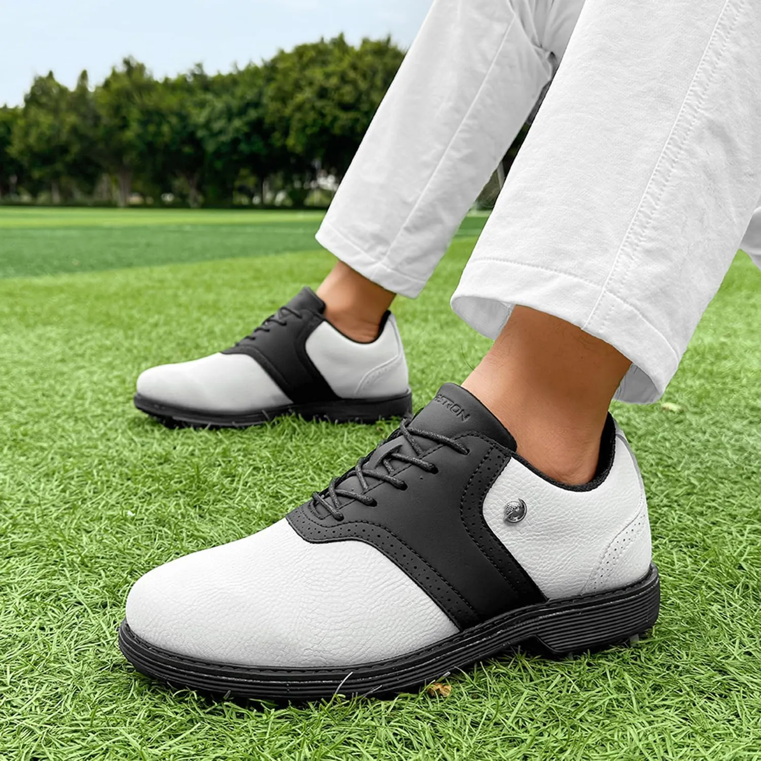 Spikes Golf Shoes Men Professional Golf Shoes Waterproof Walking Footwears for Golfers Outdoor Gym Sneakers