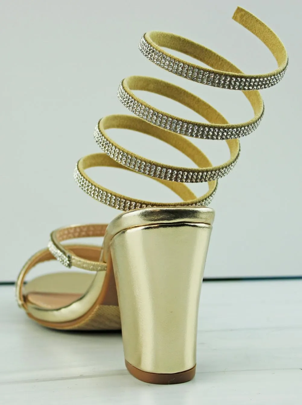 TOP Moda Women Rhinestone Spiral Ankle Strap Block Heels sandals