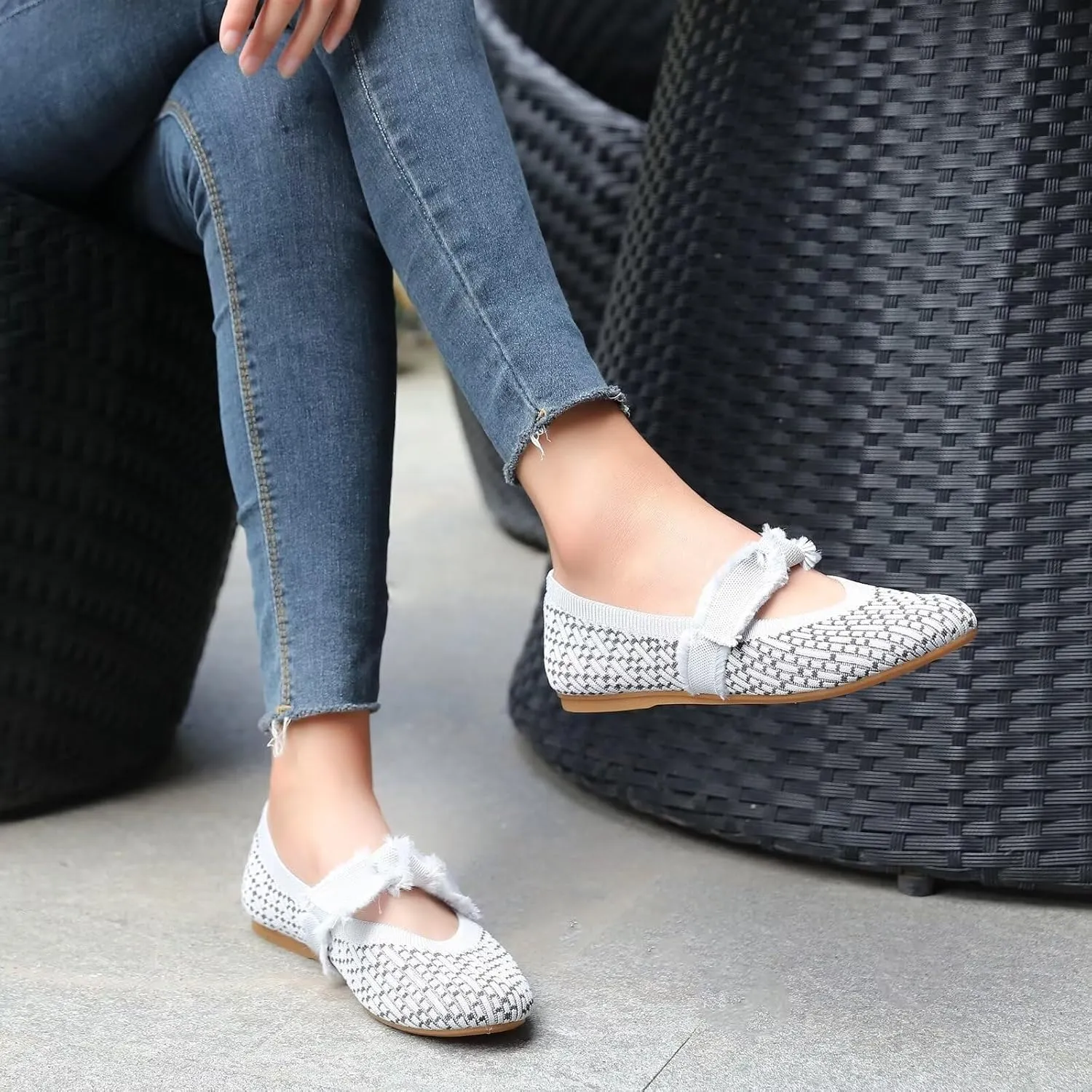 Women Mary Jane Flats Shoes Adjustable Strap Comfortable Office Dress Walking Shoes with Arch Support