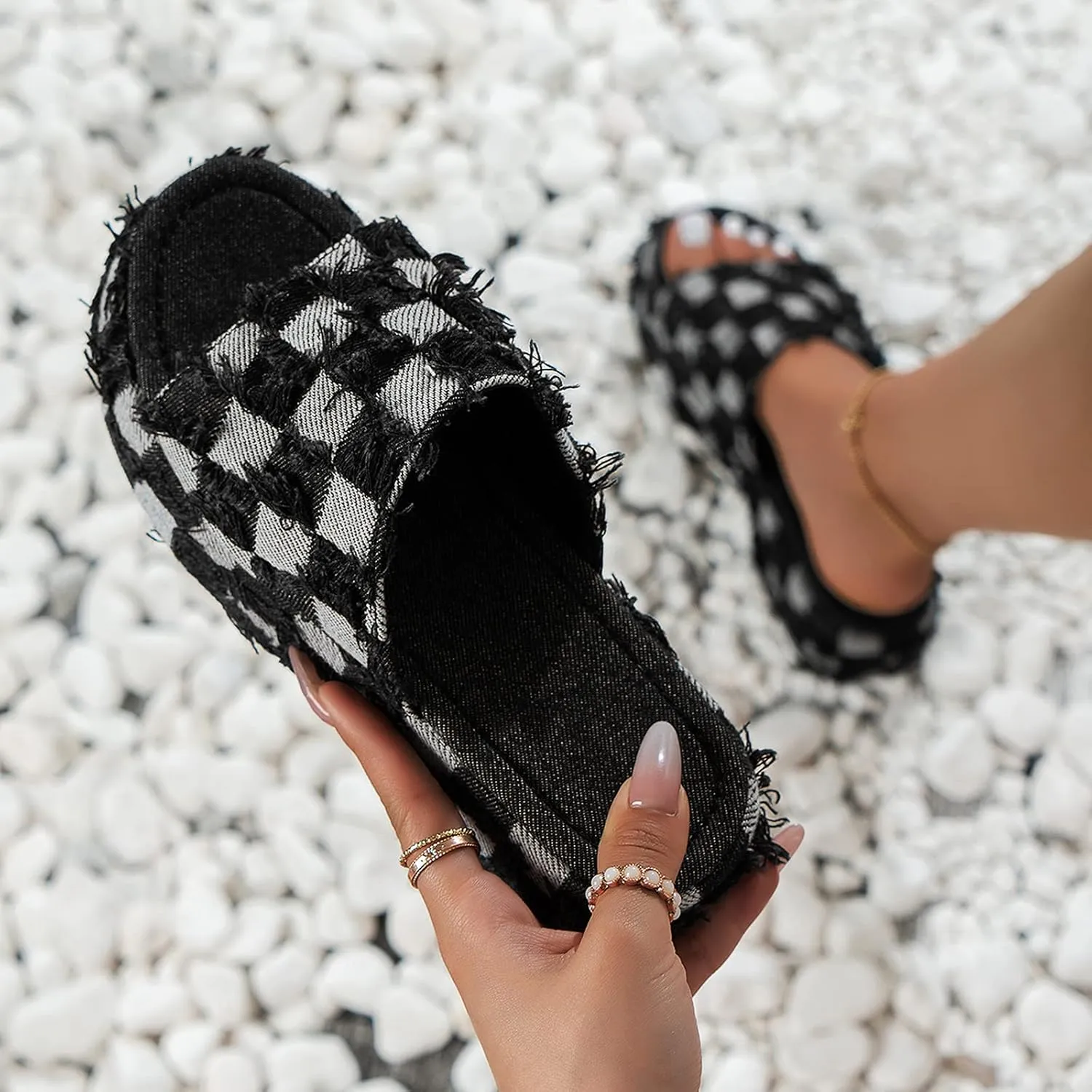 Women's Denim Cloth Heckered Pattern Platform Slides Vintage Thread Edge Open Toe Slip On Comfortable and Non-Slip Slide Boho Sandals